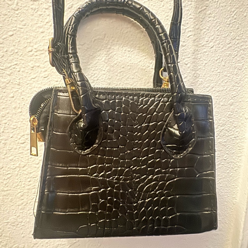 Elegant Black Crocodile-Embossed Handbag